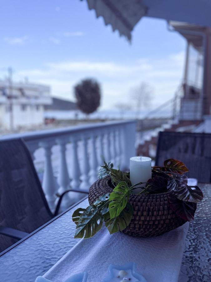 Coastline Apartment Néa Péramos 外观 照片