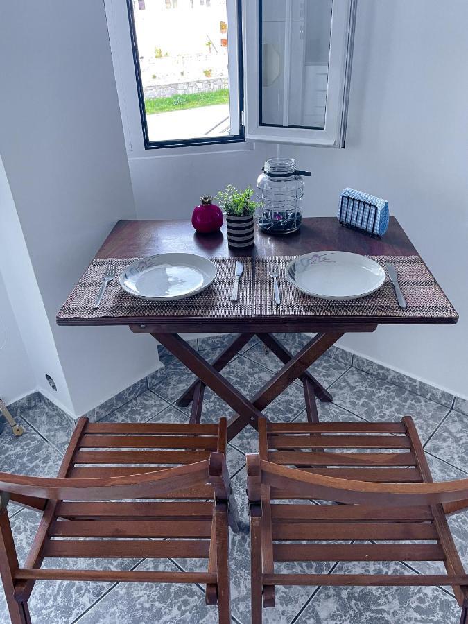 Coastline Apartment Néa Péramos 外观 照片