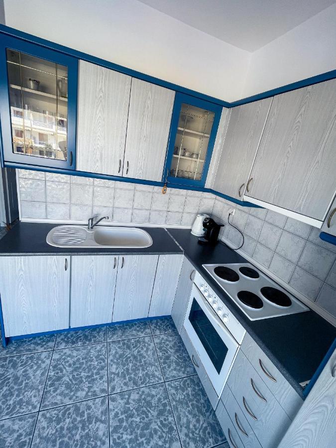 Coastline Apartment Néa Péramos 外观 照片